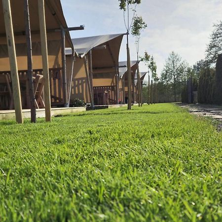 Baza Maciejowka Hotel Międzywodzie Buitenkant foto