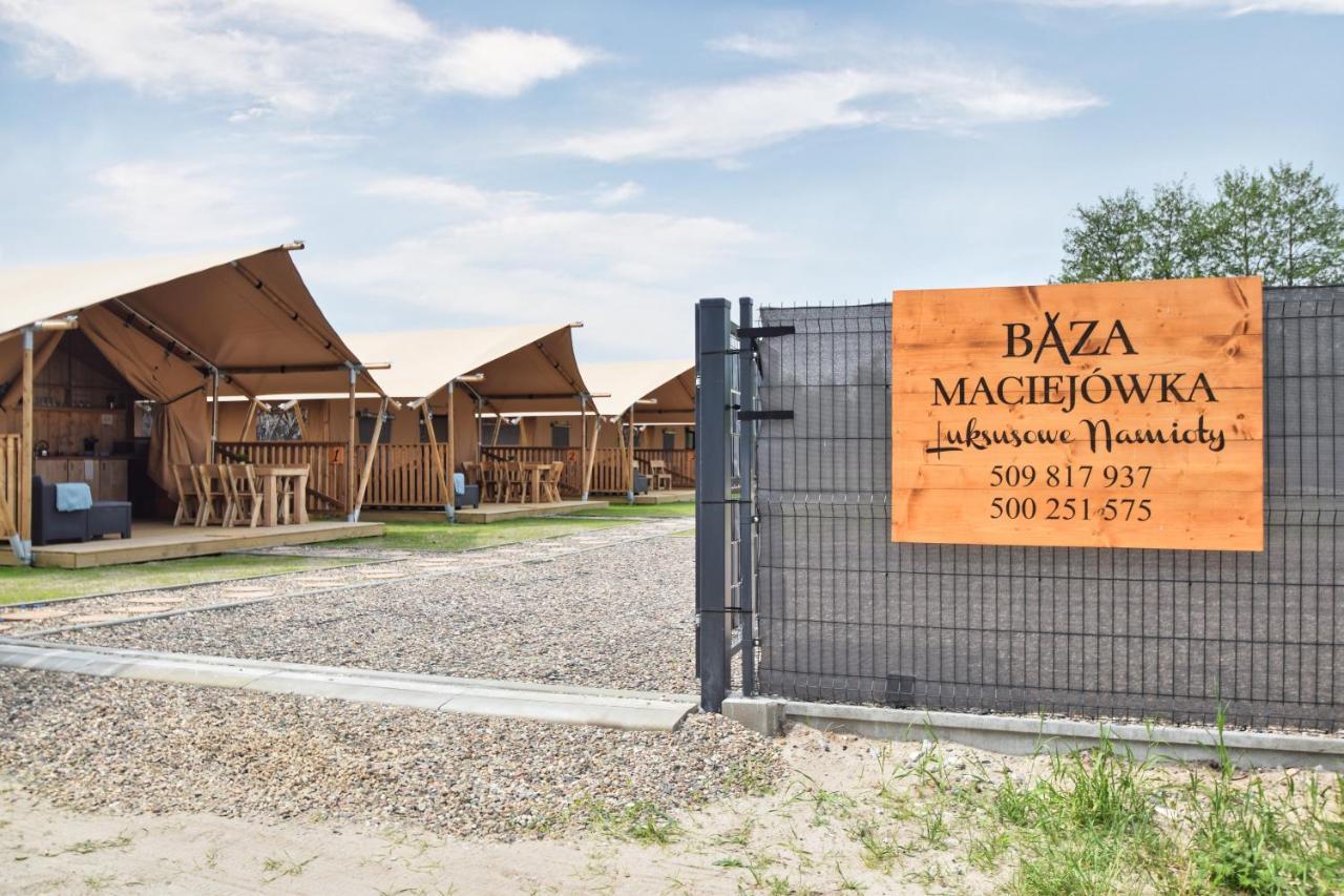 Baza Maciejowka Hotel Międzywodzie Buitenkant foto